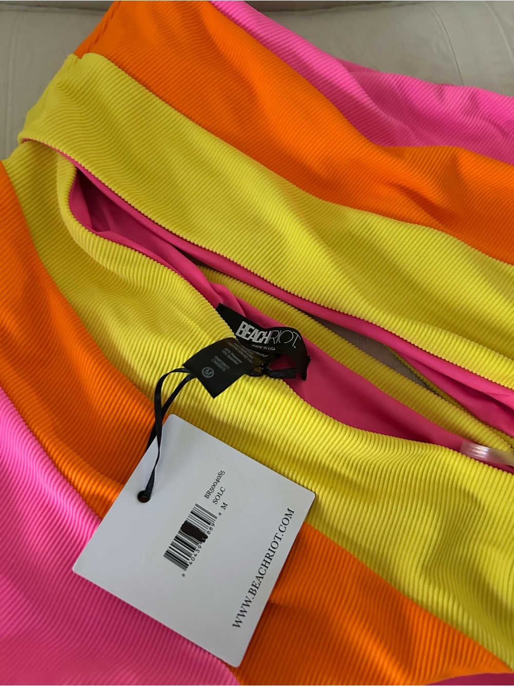 NWT Beach Riot Joyce One-Piece Cutout Swimsuit size medium in soleil - Picture 4 of 7